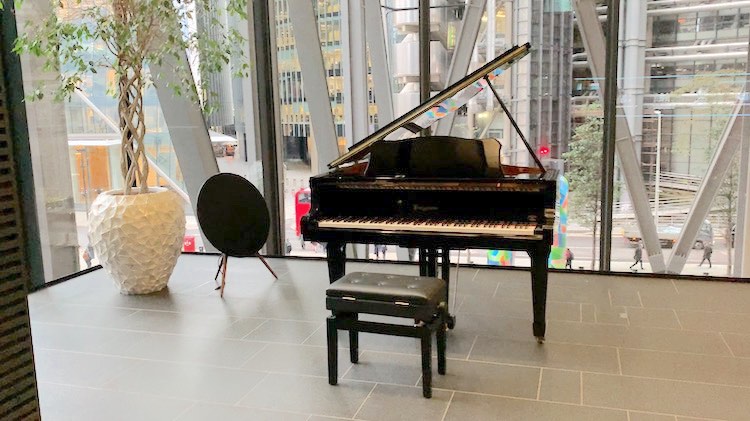 Pianist-at-the-cheesgrater-london